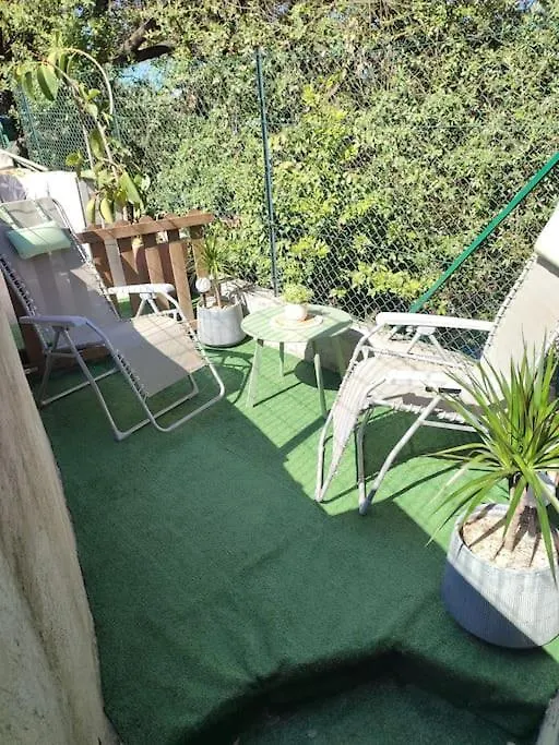 Studio 30 M 2 Avec Terrasse Et Coin Detente Cagnes-sur-Mer