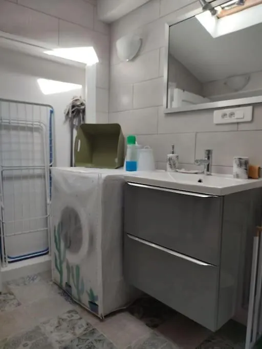 Studio 30 M 2 Avec Terrasse Et Coin Detente Cagnes-sur-Mer 0*,